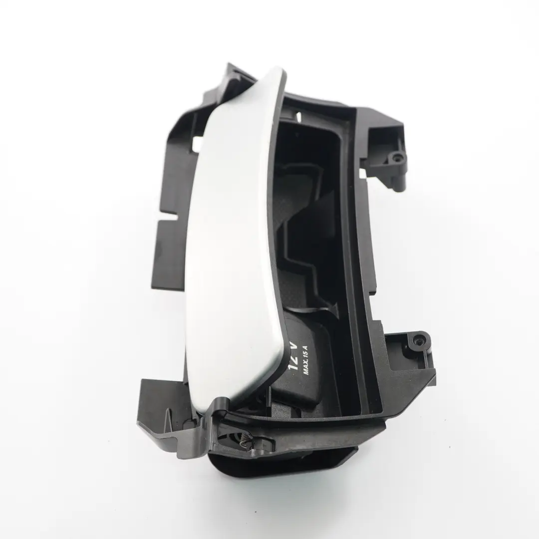 Consolle Centrale Rivestimento Posacenere Presa 12V Alluminio per Mercedes SLK R172 con numero di parte A1726800152 Mercedes SLK R172 Consolle Centrale Rivestimento Posacenere Presa 12V Alluminio - SKU A1726800152 - Numero di parte A1726800152