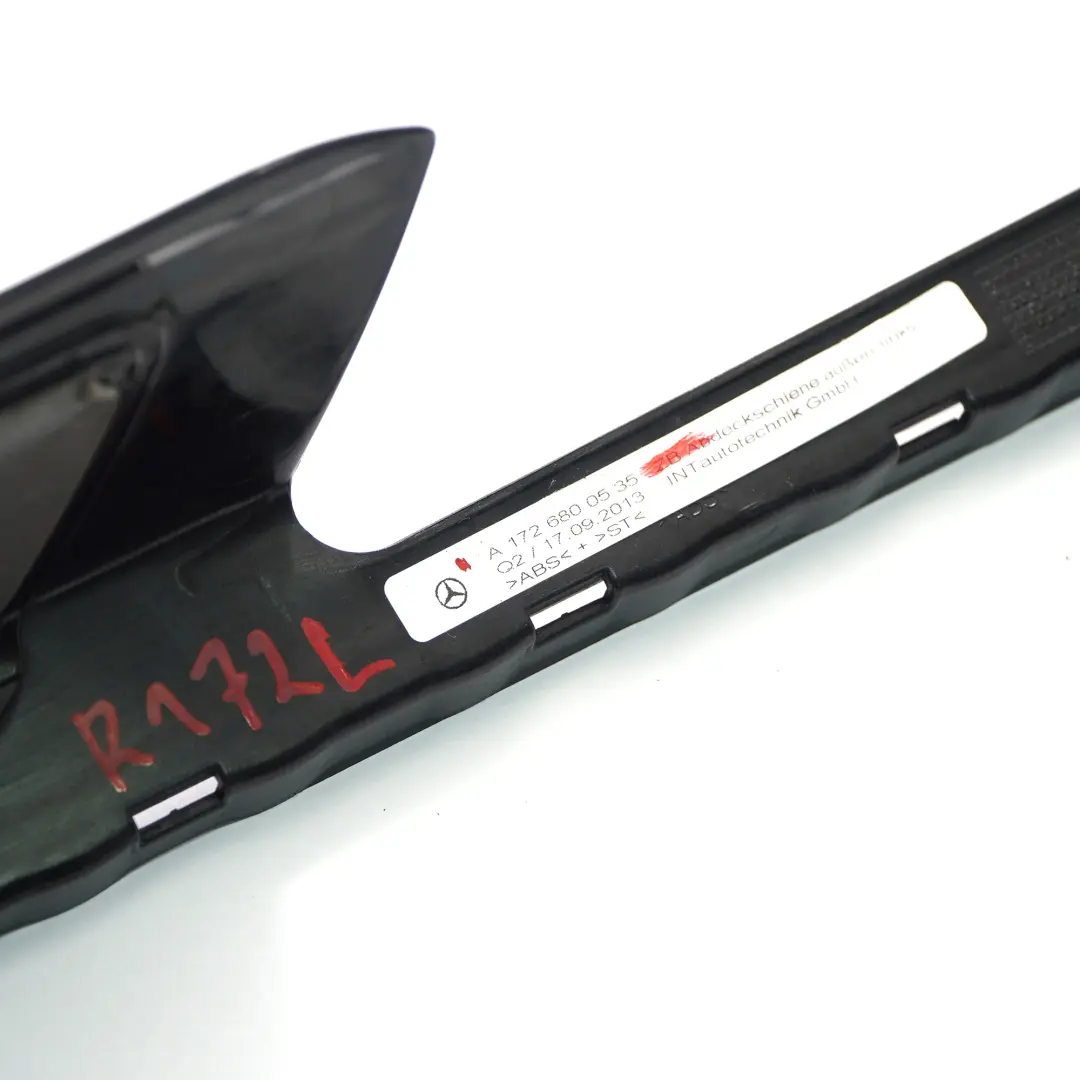 Listwa Nakładka Progowa Lewa do Mercedes SLK R172 o numerze A1726800535 Mercedes SLK R172 Listwa Nakładka Progowa Lewa - SKU A1726800535 - Numer Części A1726800535