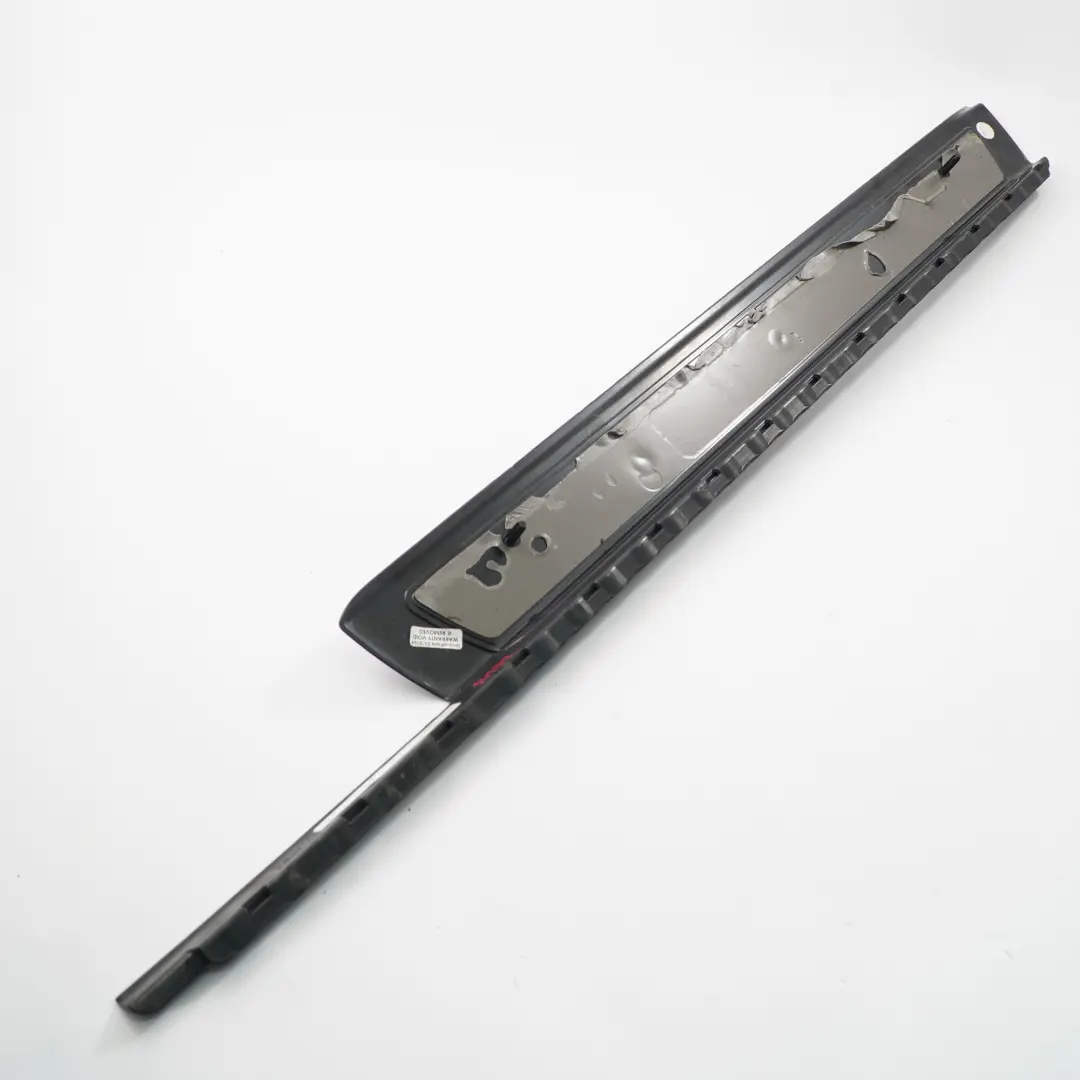 Mercedes R172 davanzale porta anteriore destra piastra ingresso - SKU A1726800635 - Numero di parte A1726800635