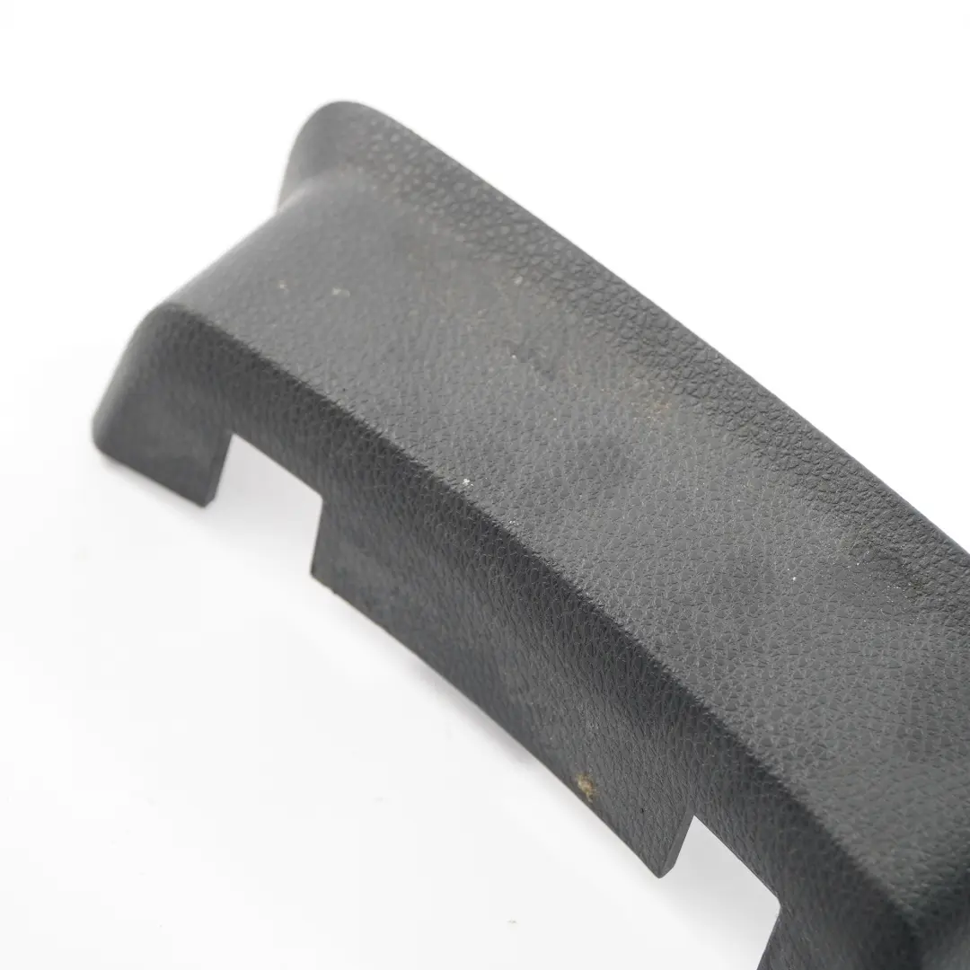 Central Reposabrazos Bisagra Cubierta para Mercedes SLK R172 Roadster con número de pieza A1726801889 Mercedes SLK R172 Roadster Central Reposabrazos Bisagra Cubierta - SKU A1726801889 - Número de pieza A1726801889