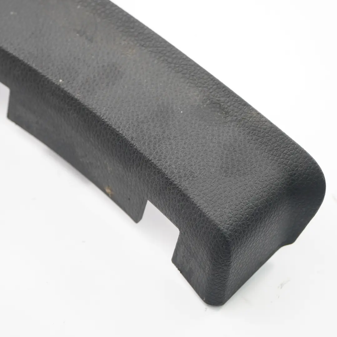 Central Reposabrazos Bisagra Cubierta para Mercedes SLK R172 Roadster con número de pieza A1726801889 Mercedes SLK R172 Roadster Central Reposabrazos Bisagra Cubierta - SKU A1726801889 - Número de pieza A1726801889