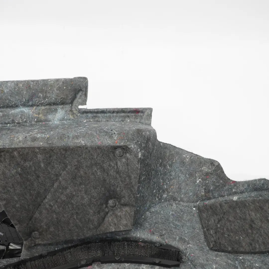 Tapis de coffre gauche Boot Floor Luggage pour Mercedes SLK R172 à propos du numéro de pièce A1726900341 Mercedes SLK R172 Tapis de coffre gauche Boot Floor Luggage - SKU A1726900341 - Numéro de pièce A1726900341