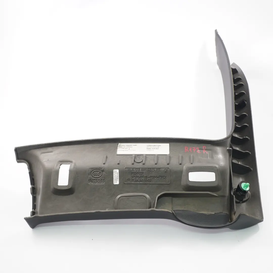 Mercedes SLK R172 Osłona Panel Słupka A Prawy Czarny - SKU A1726901625 - Numer Części A1726901625