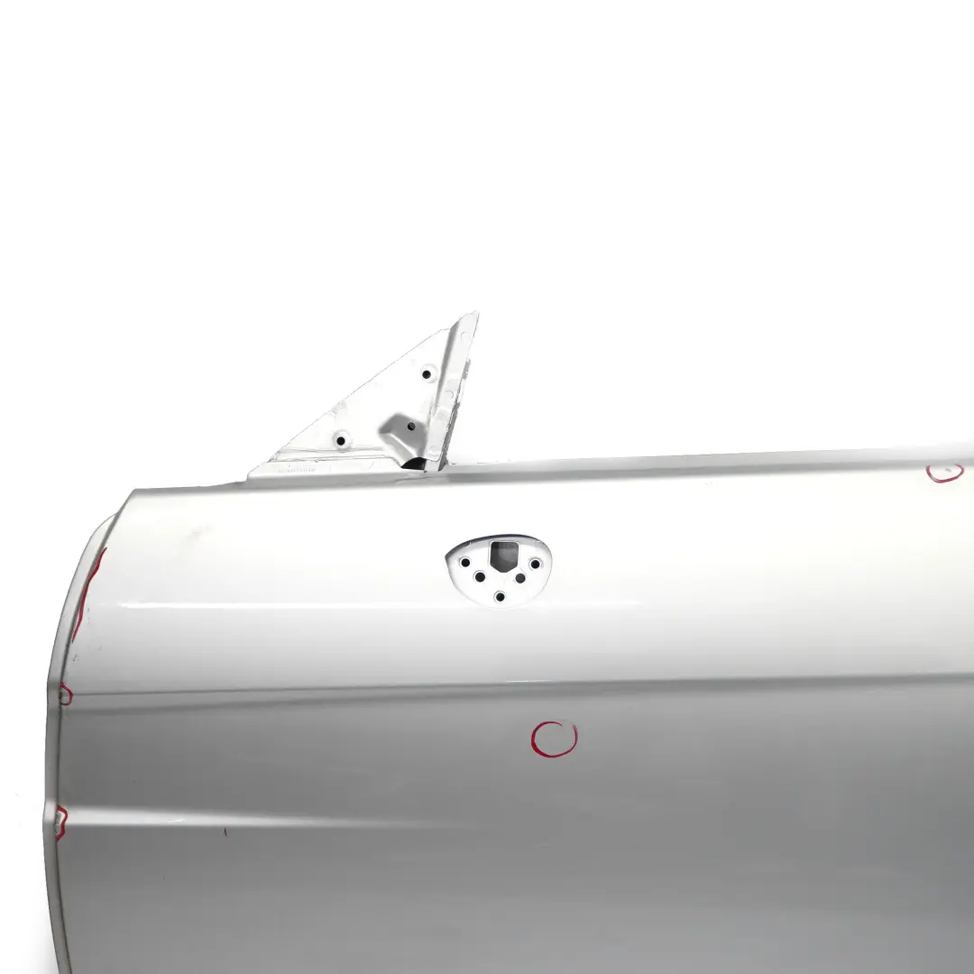 Puerta Delantera Izquierda Plata Iridium Metalizado - 775 para Mercedes SLK R172 con número de pieza A1727200305 Mercedes SLK R172 Puerta Delantera Izquierda Plata Iridium Metalizado - 775 - SKU A1727200305-IRS - Número de pieza A1727200305