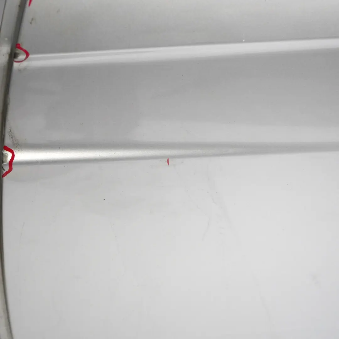 Puerta Delantera Izquierda Plata Iridium Metalizado - 775 para Mercedes SLK R172 con número de pieza A1727200305 Mercedes SLK R172 Puerta Delantera Izquierda Plata Iridium Metalizado - 775 - SKU A1727200305-IRS - Número de pieza A1727200305