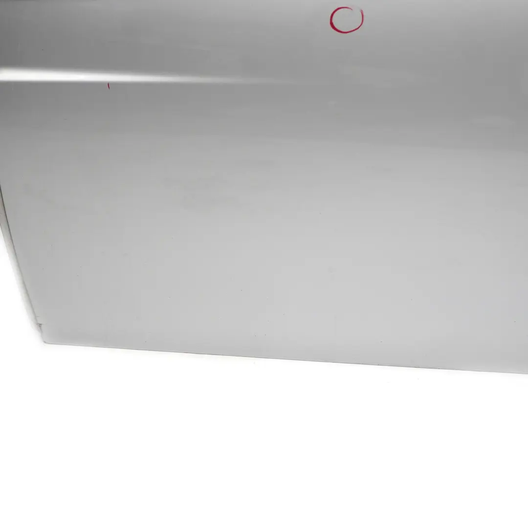 Gauche Argent Iridium Métallisé - 775 pour Mercedes SLK R172 Porte Avant à propos du numéro de pièce A1727200305 Mercedes SLK R172 Porte Avant Gauche Argent Iridium Métallisé - 775 - SKU A1727200305-IRS - Numéro de pièce A1727200305