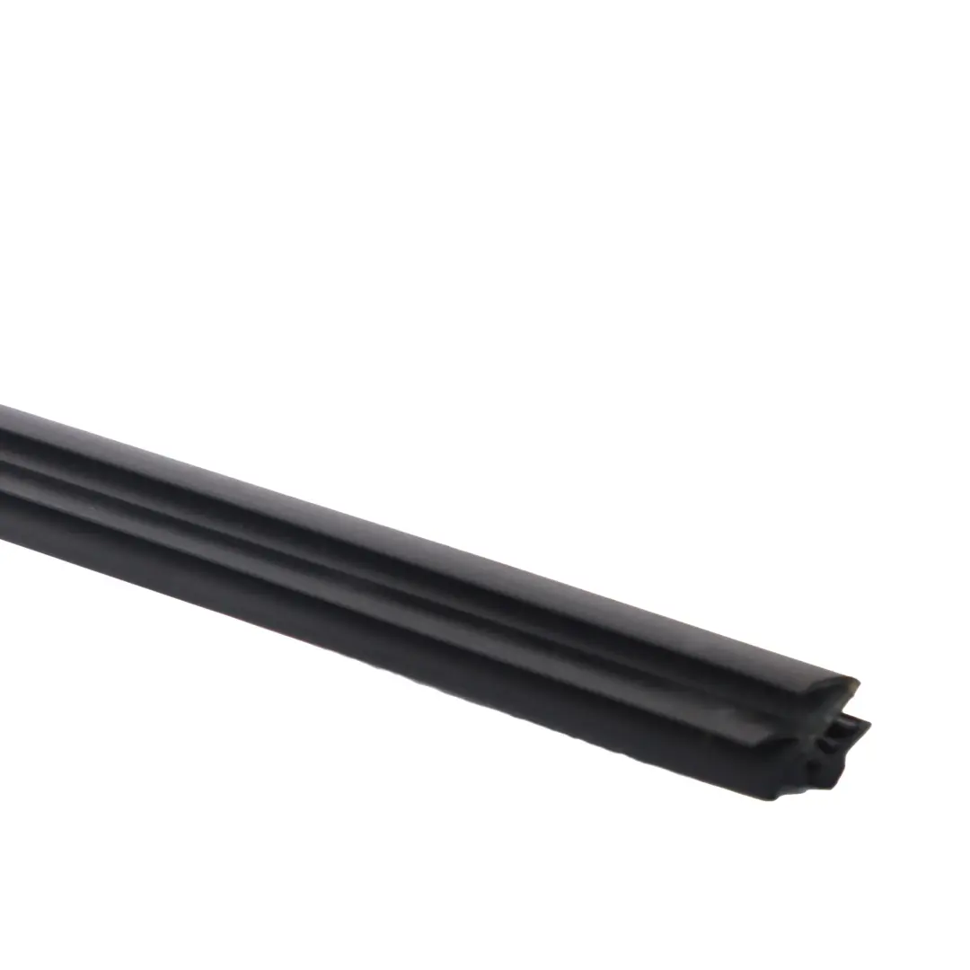 Joint d'étanchéité de la vitre avant gauche pour Mercedes SLK R172 à propos du numéro de pièce A1727200724 Mercedes SLK R172 Joint d'étanchéité de la vitre avant gauche - SKU A1727200724 - Numéro de pièce A1727200724