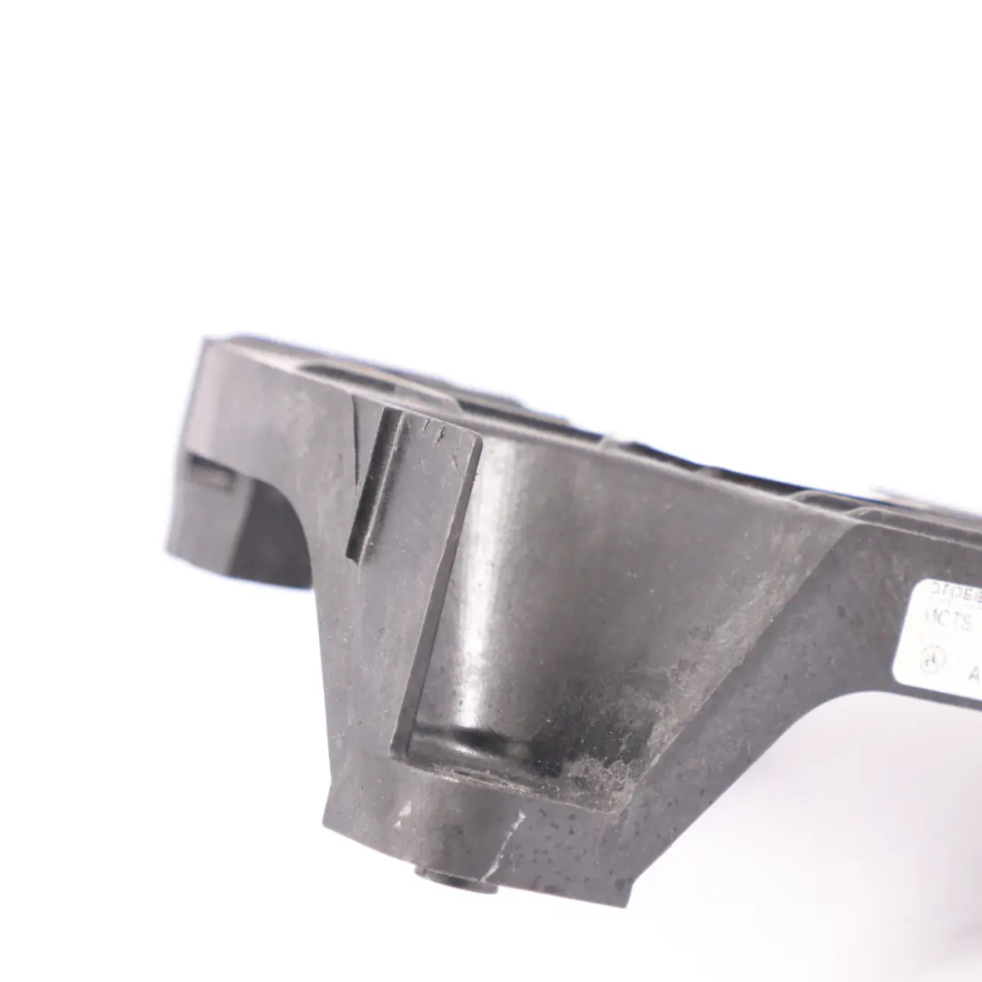 Mercedes-Benz SLK R172 Techo Convertible Bisagra Derecha para con número de pieza A1727900003 Mercedes-Benz SLK R172 Techo Convertible Bisagra Derecha - SKU A1727900003 - Número de pieza A1727900003