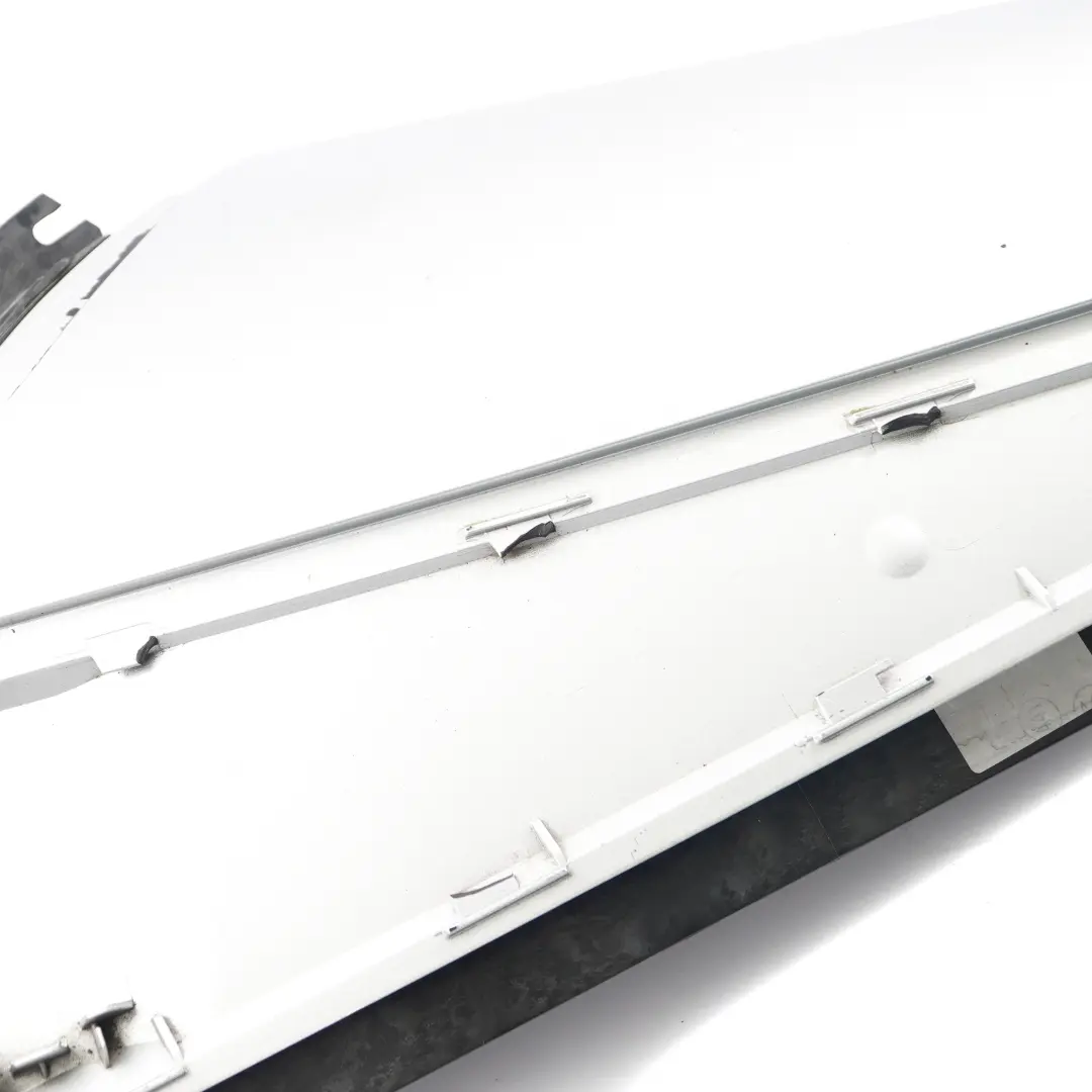  Embellecedor Mercedes R172 Panel Trasero Izquierdo Pilar C Plata Iridium - 775 - SKU A1727900119-IRS - Número de pieza A1727900119