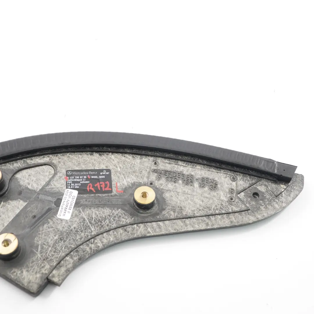 Housse Mercedes SLK R172 Roadster Plaque arrière gauche Noir pour à propos du numéro de pièce A1727900235 Housse Mercedes SLK R172 Roadster Plaque arrière gauche Noir - SKU A1727900235 - Numéro de pièce A1727900235