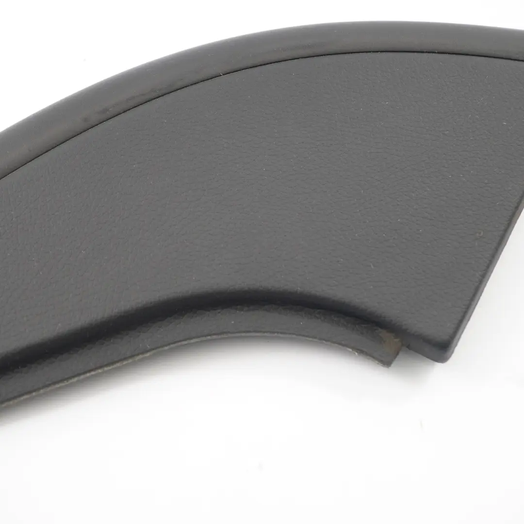  Housse Mercedes SLK R172 Roadster Plaque arrière gauche Noir - SKU A1727900235 - Numéro de pièce A1727900235