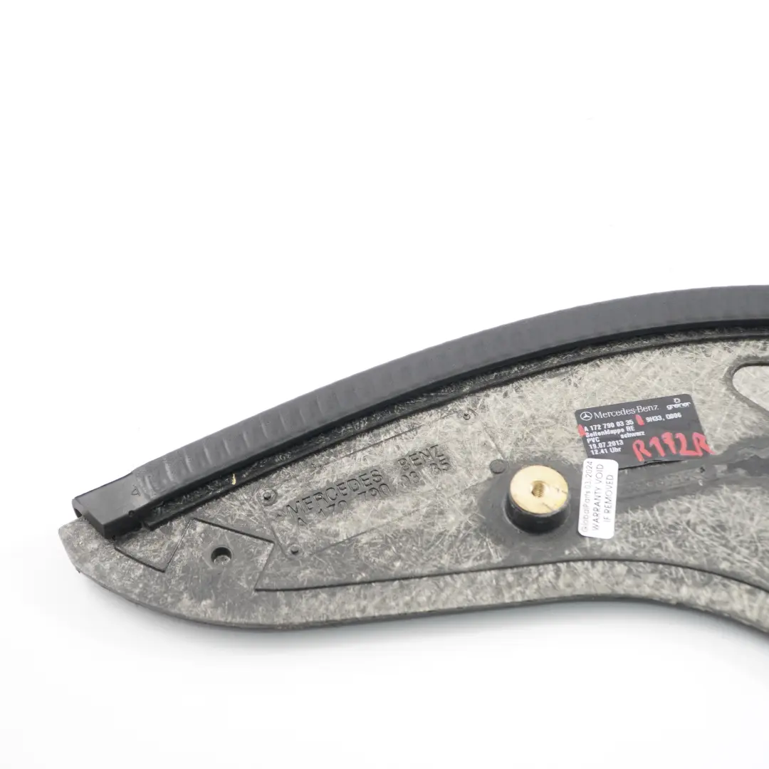 Estante Trasero derecha Panel Negro para Mercedes SLK R172 Roadster con número de pieza A1727900335 Mercedes SLK R172 Roadster Estante Trasero derecha Panel Negro - SKU A1727900335 - Número de pieza A1727900335