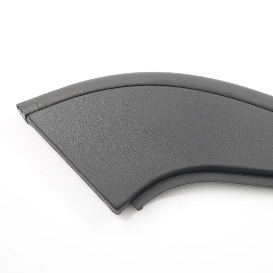 Estante Trasero derecha Panel Negro para Mercedes SLK R172 Roadster con número de pieza A1727900335 Mercedes SLK R172 Roadster Estante Trasero derecha Panel Negro - SKU A1727900335 - Número de pieza A1727900335