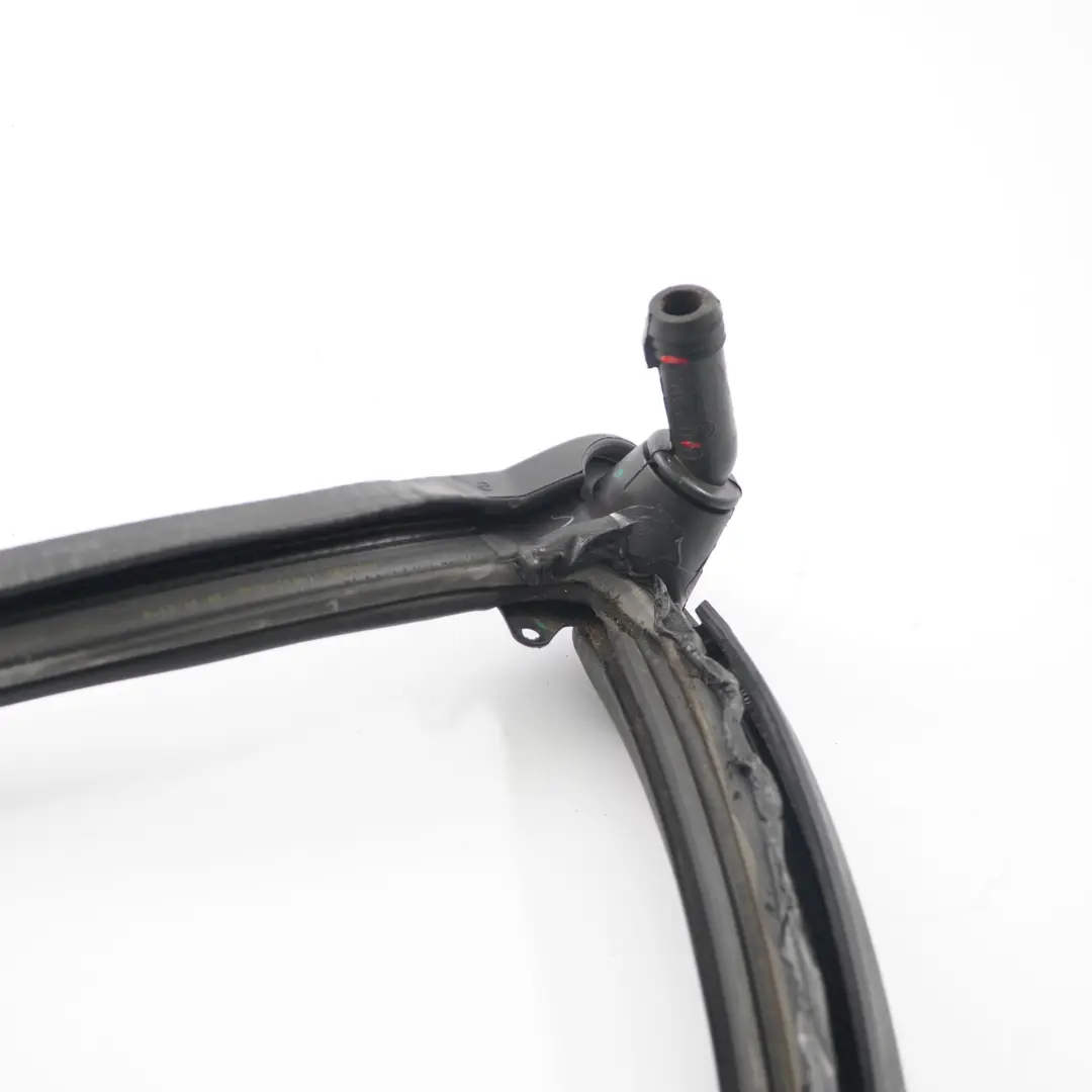 Dach Versenkbare Dichtung Rechts für Mercedes SLK R172 Hardtop mit Teilenummer A1727900498 Mercedes SLK R172 Hardtop Dach Versenkbare Dichtung Rechts - SKU A1727900498 - Teilenummer A1727900498