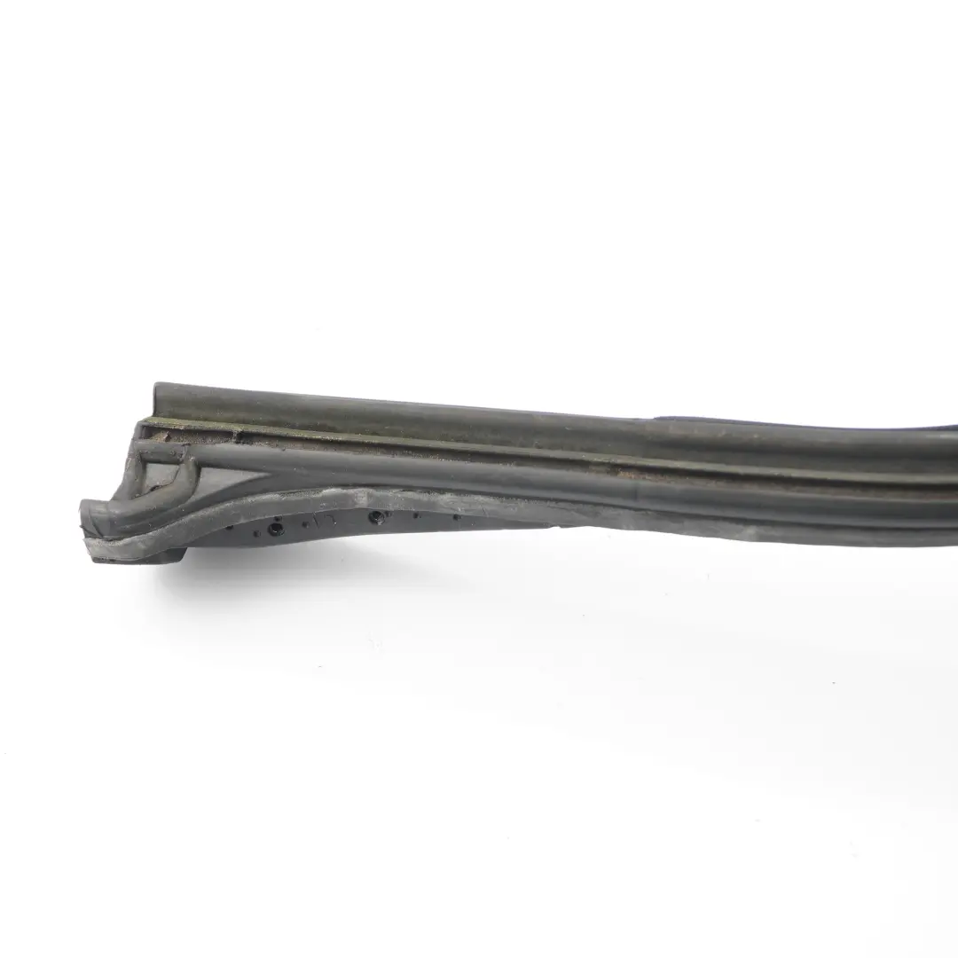 Tetto rigido retrattile Sigillatura sinistra Guarnizione per Mercedes SLK R172 con numero di parte A1727900598 Mercedes SLK R172 Tetto rigido retrattile Sigillatura sinistra Guarnizione - SKU A1727900598 - Numero di parte A1727900598