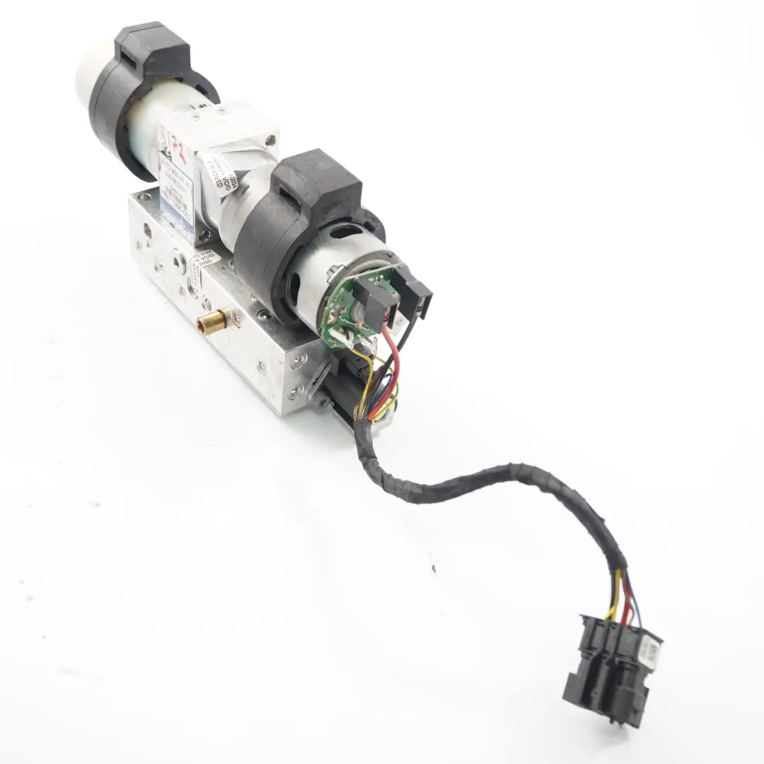 Mercedes SLK R172 Convertible Hydraulic Unit Roof Motor Pump Top A1728000030 - SKU A1728050024 - Part number A1728050024