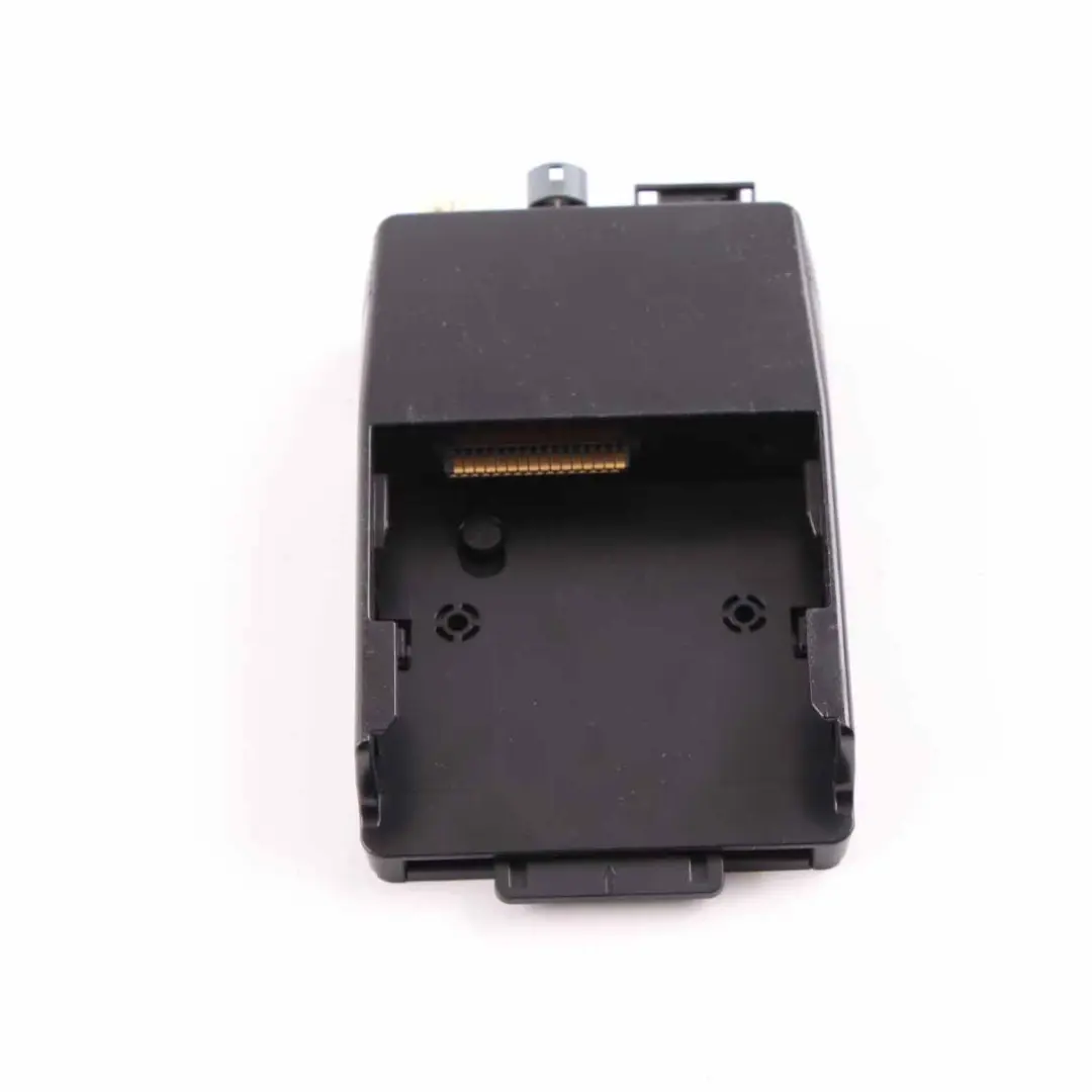 Navigationssteuergerät Modul NTG 4.5 für Mercedes W176 W204 W212 mit Teilenummer A1728100011 Mercedes W176 W204 W212 Navigationssteuergerät Modul NTG 4.5 - SKU A1728100011 - Teilenummer A1728100011