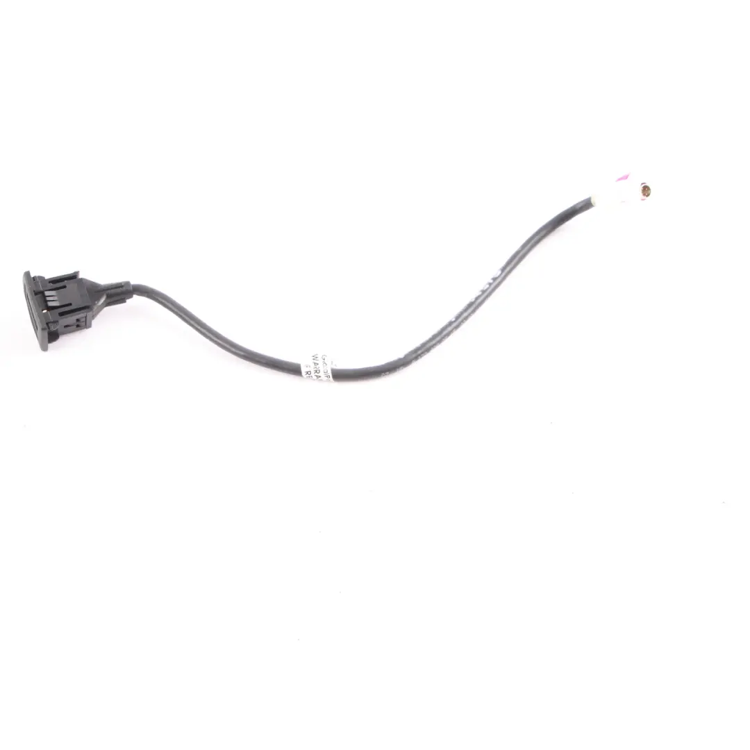  Port USB Mercedes W204 W212 Prise Connecteur Console Centrale - SKU A1728200515 - Numéro de pièce A1728200515