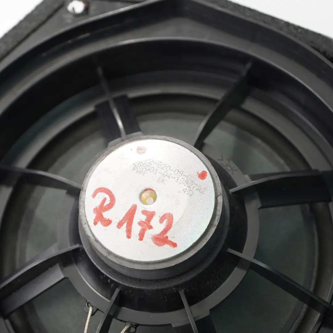 Altavoz Mercedes SLK R172 Tarjeta Puerta Delantera Inferior Izquierdo Derecho para con número de pieza A1728200802 Altavoz Mercedes SLK R172 Tarjeta Puerta Delantera Inferior Izquierdo Derecho - SKU A1728200802 - Número de pieza A1728200802