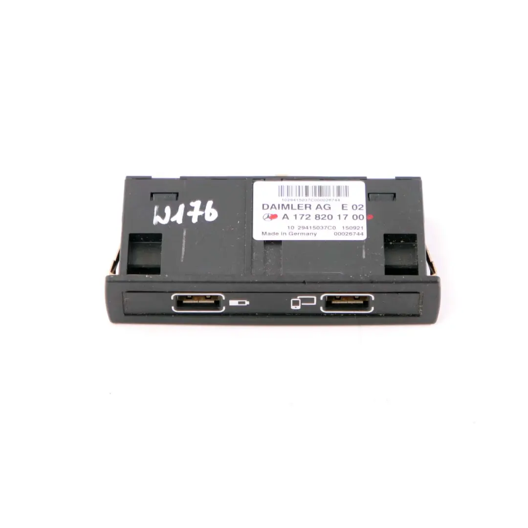 Interface USB Adaptateur Multimédia Connecteur pour Mercedes W176 W246 à propos du numéro de pièce A1728201700 Mercedes W176 W246 Interface USB Adaptateur Multimédia Connecteur - SKU A1728201700 - Numéro de pièce A1728201700