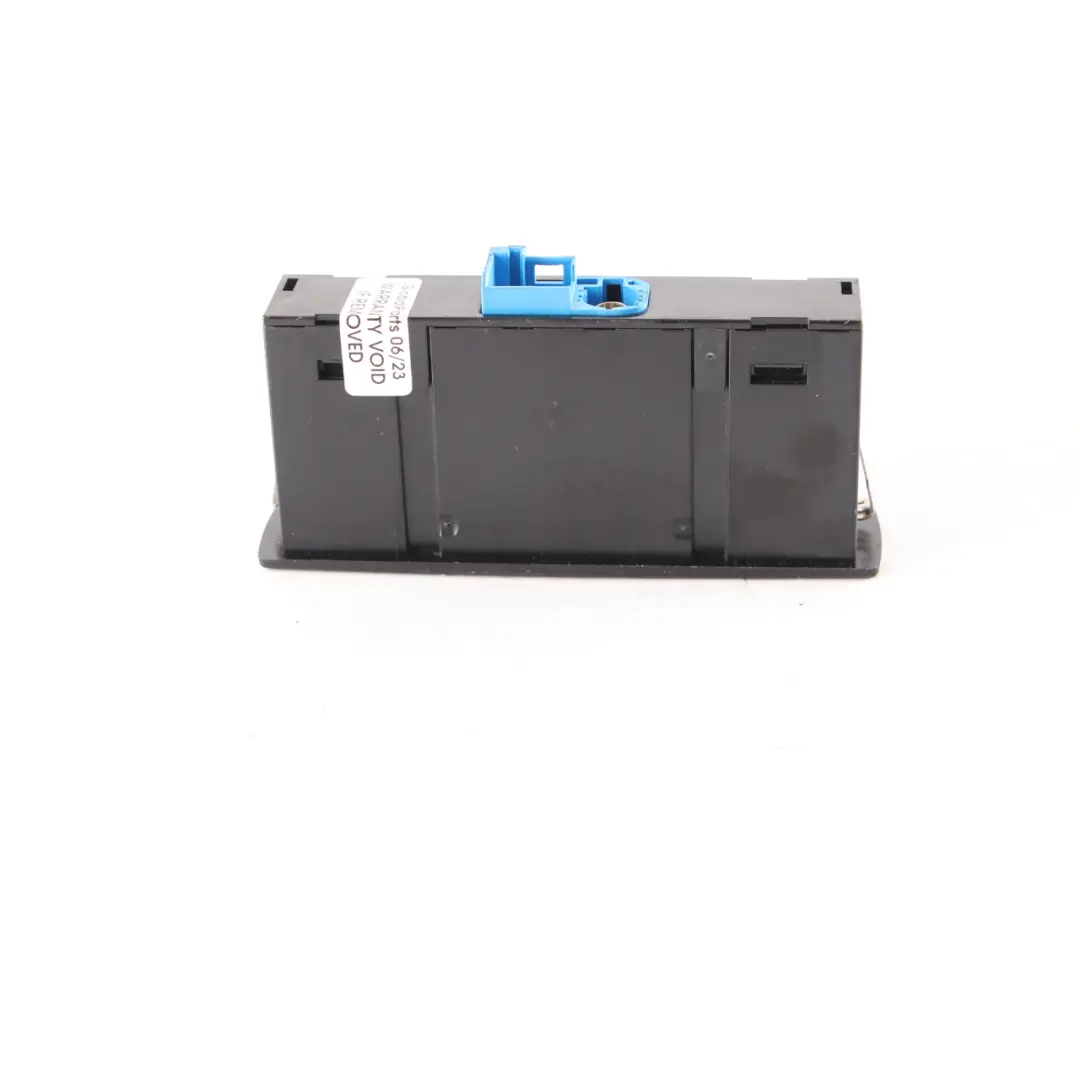 USB Port Mercedes W176 W207 W212 W246 Socket Plug Connector Unit  - SKU A1728202826 - Part number A1728202826