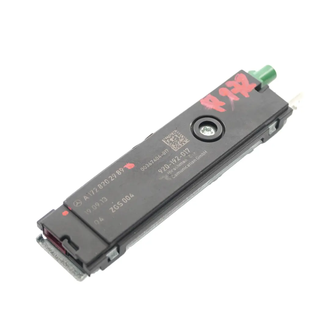 Antenna Amplifier Control Module to Mercedes SLK R172 Roadster with Part number A1728202989 Mercedes SLK R172 Roadster Antenna Amplifier Control Module - SKU A1728202989 - Part number A1728202989