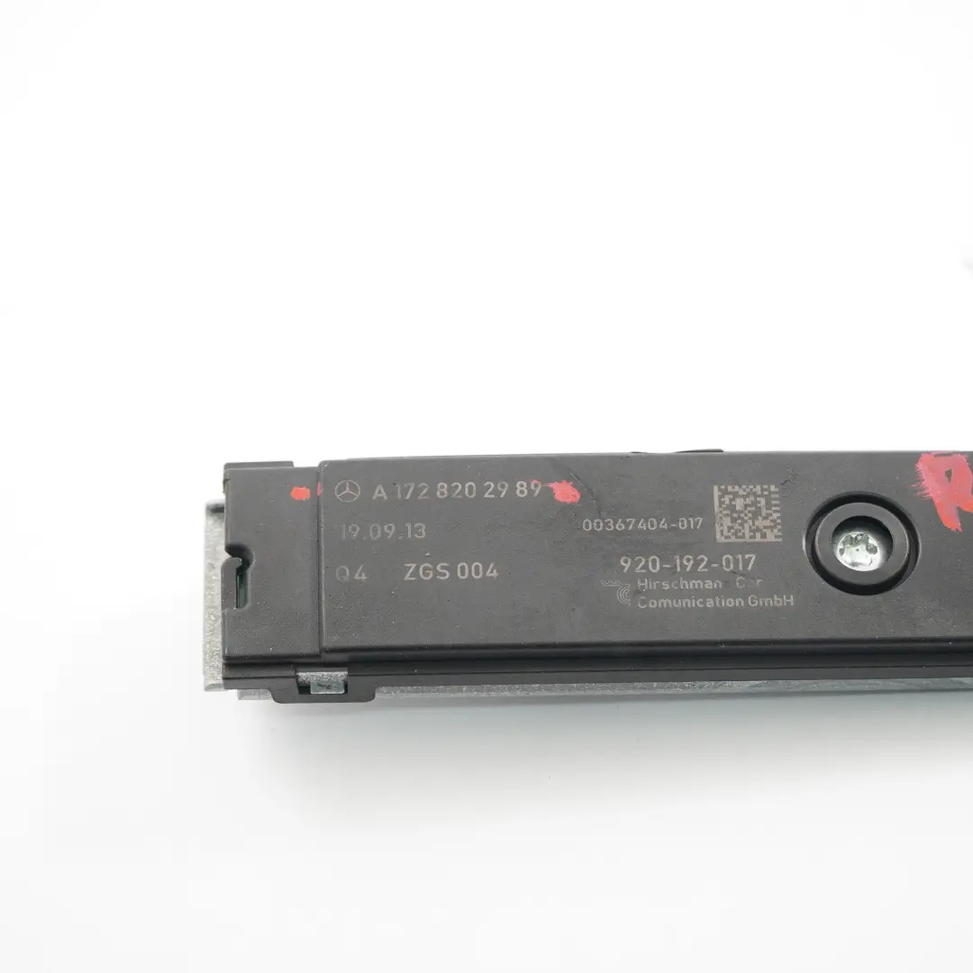 Mercedes SLK R172 Roadster Antenna Amplifier Control Module - SKU A1728202989 - Part number A1728202989