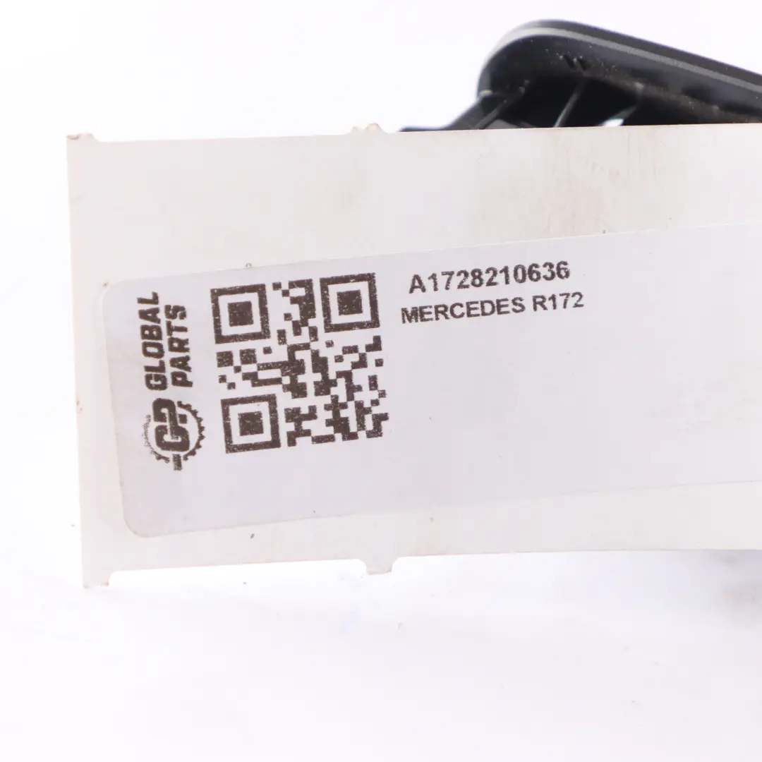 Sensore luci pioggia Coperchio Trim per Mercedes R172 con numero di parte A1728210636 Mercedes R172 Sensore luci pioggia Coperchio Trim - SKU A1728210636 - Numero di parte A1728210636