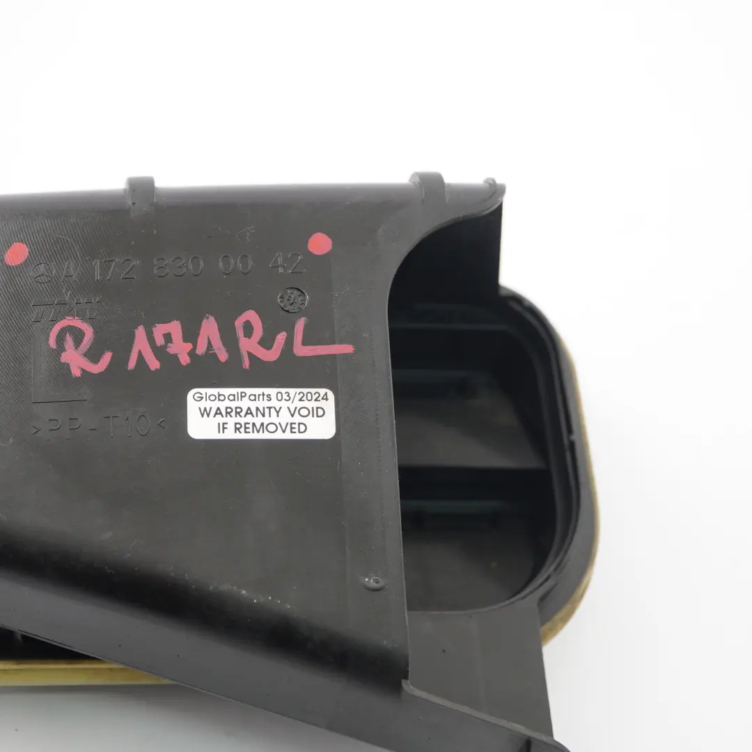 Aleta de ventilación trasera izquierda para Mercedes SLK R172 Roadster con número de pieza A1728300042 Mercedes SLK R172 Roadster Aleta de ventilación trasera izquierda - SKU A1728300042 - Número de pieza A1728300042