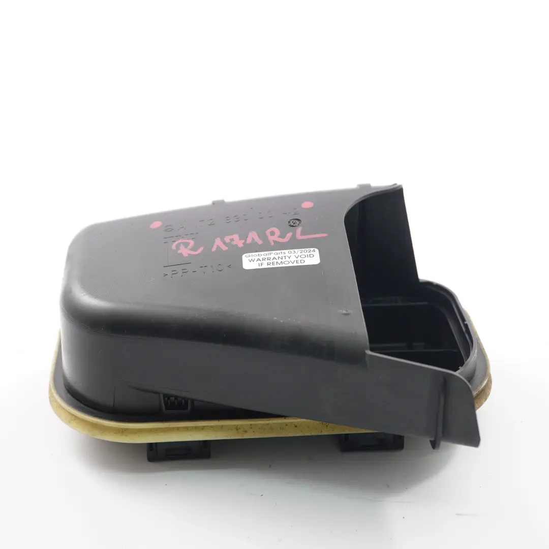 Pare-chocs arrière Vent Flap gauche pour Mercedes SLK R172 Roadster à propos du numéro de pièce A1728300042 Mercedes SLK R172 Roadster Pare-chocs arrière Vent Flap gauche - SKU A1728300042 - Numéro de pièce A1728300042