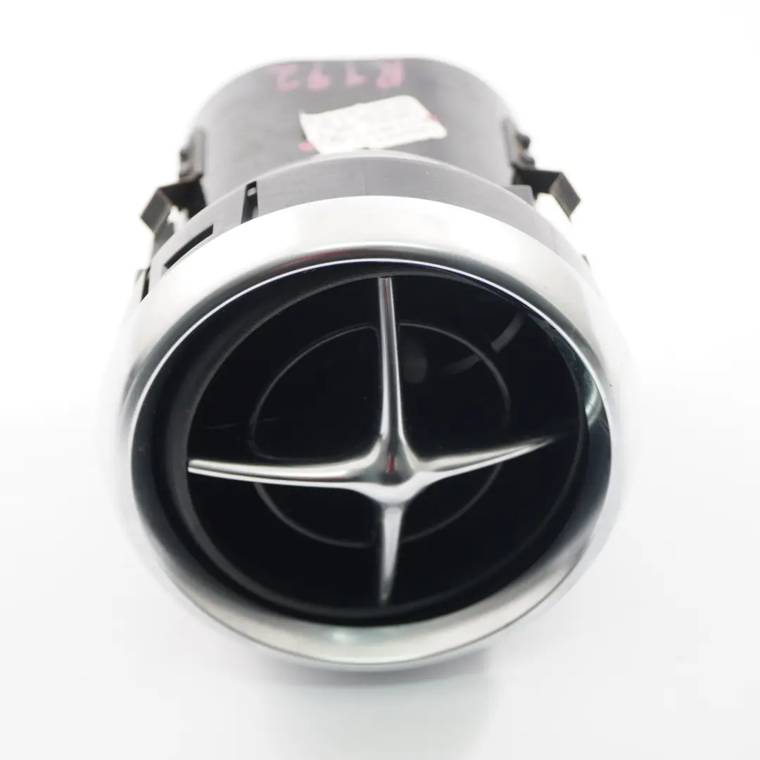 Ventilación Salpicadero Mercedes SLK R172 Roadster Izquierda Derecha para con número de pieza A1728300154 Ventilación Salpicadero Mercedes SLK R172 Roadster Izquierda Derecha - SKU A1728300154 - Número de pieza A1728300154