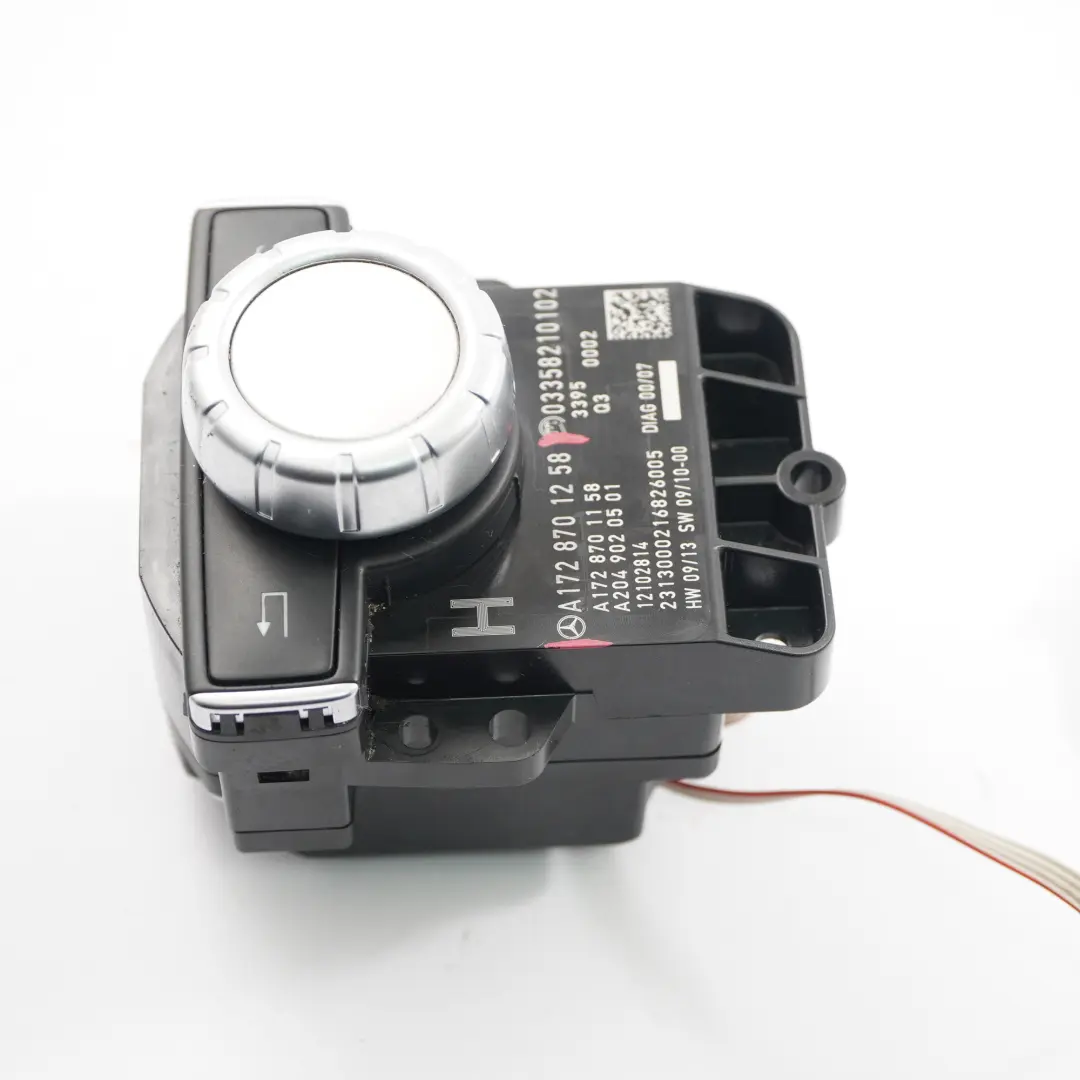 Mercedes SLK R172 Panneau commande Audio Comand Interrupteur à bouton poussoir - SKU A1728701258 - Numéro de pièce A1728701258