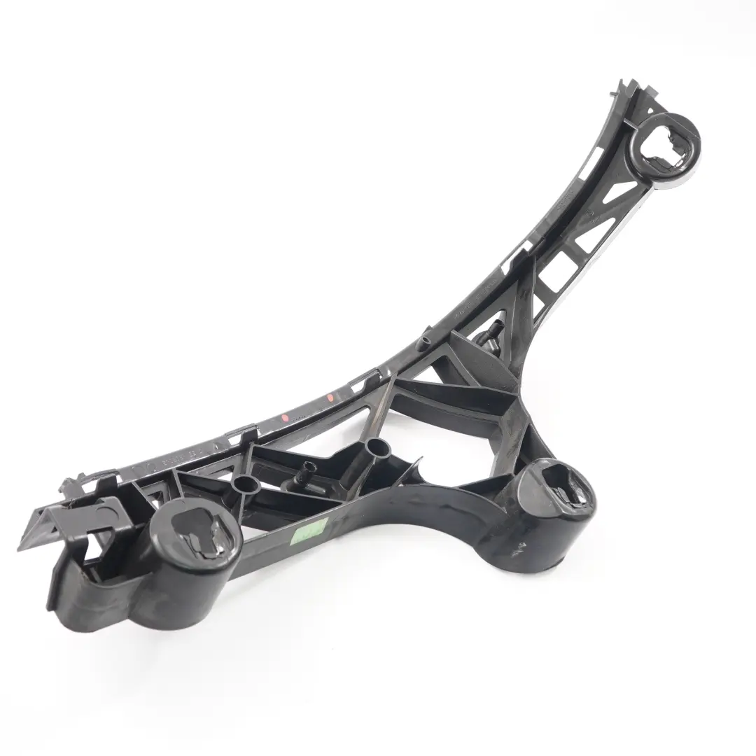 Guida laterale paraurti posteriore sinistra staffa per Mercedes SLK R172 con numero di parte A1728850565 Mercedes SLK R172 Guida laterale paraurti posteriore sinistra staffa - SKU A1728850565 - Numero di parte A1728850565