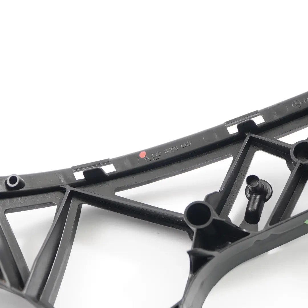 Mercedes SLK R172 Ślizg Mocowanie Zderzaka Tylne Prawe - SKU A1728850665 - Numer Części A1728850665