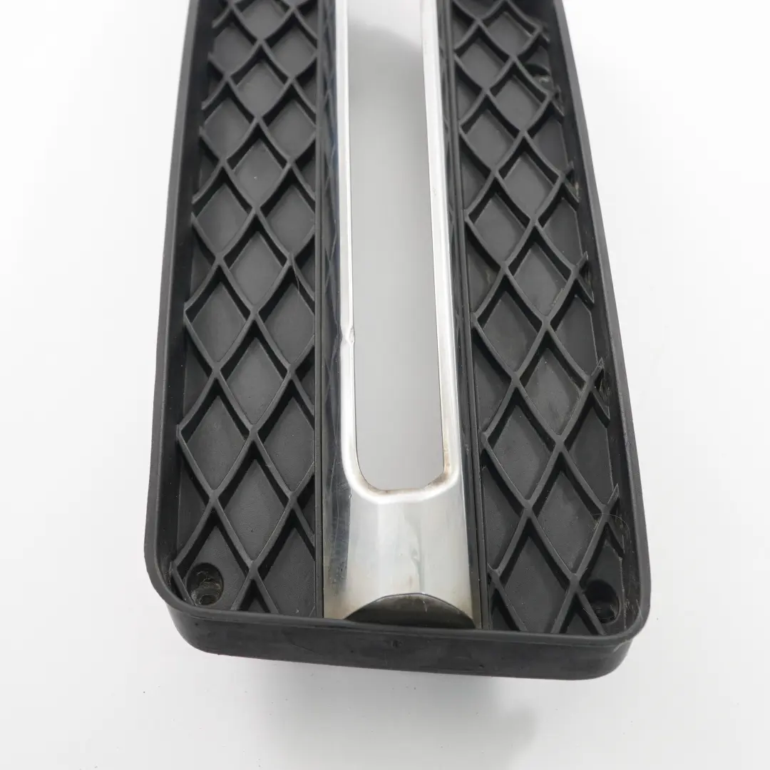 Paraurti anteriore Grid Frame DRL destra Copertina Mercedes R172 - SKU A1728851723 - Numero di parte A1728851723