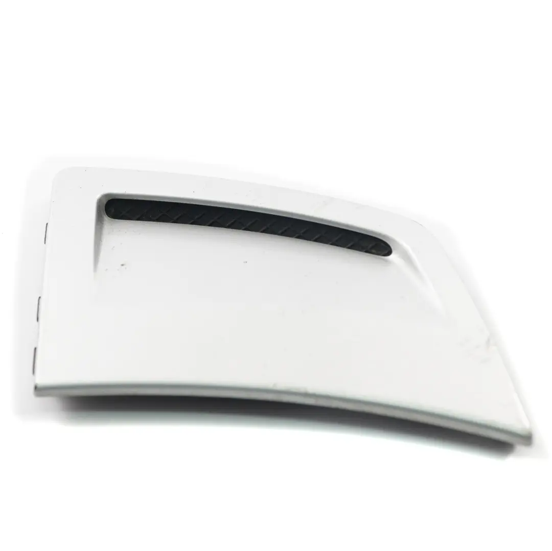 Modanatura Paraurti Anteriore Sinistra Argento Iridium per Mercedes R172 con numero di parte A1728880073 Mercedes R172 Modanatura Paraurti Anteriore Sinistra Argento Iridium - SKU A1728880073-IRS - Numero di parte A1728880073