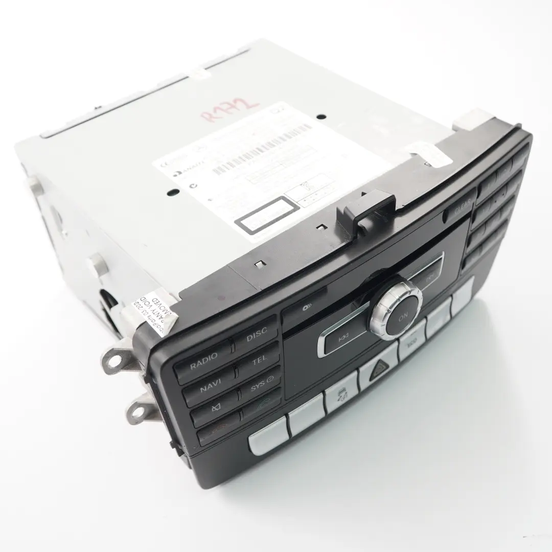 Radio Reproductor CD Navegador principal Comand para Mercedes SLK R172 con número de pieza A1729006609 Mercedes SLK R172 Radio Reproductor CD Navegador principal Comand - SKU A1729006609 - Número de pieza A1729006609