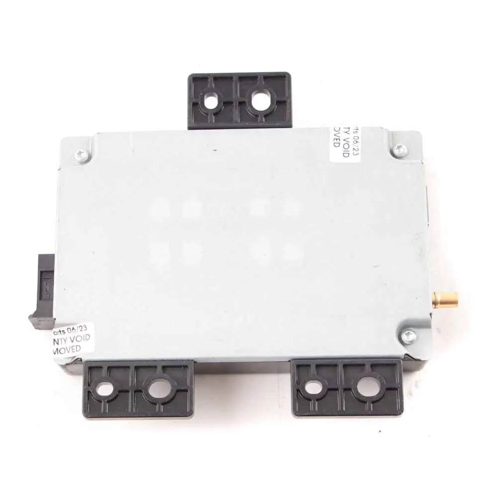 Moduł Sterownik Radia do Mercedes W176 W204 W212 o numerze A1729008206 Mercedes W176 W204 W212 Moduł Sterownik Radia - SKU A1729008206 - Numer Części A1729008206