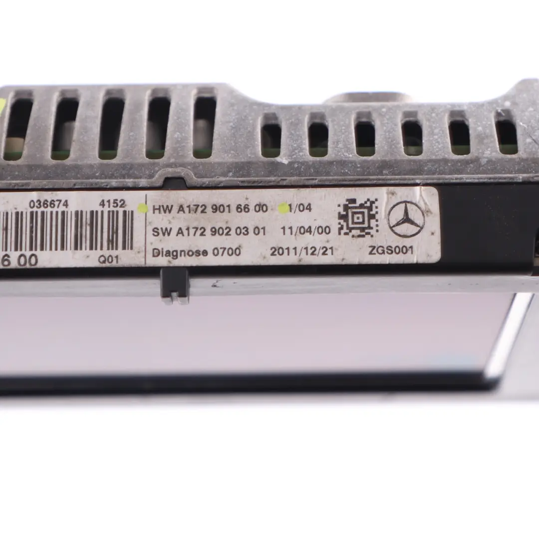 Mercedes W204 Ecran d'affichage Radio Multimédia Navigation Sat Unit - SKU A1729016600 - Numéro de pièce A1729016600