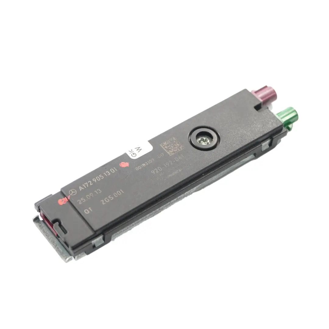 Antenne Verstärker Steuermodul für Mercedes SLK R172 Roadster mit Teilenummer A1729051301 Mercedes SLK R172 Roadster Antenne Verstärker Steuermodul - SKU A1729051301 - Teilenummer A1729051301