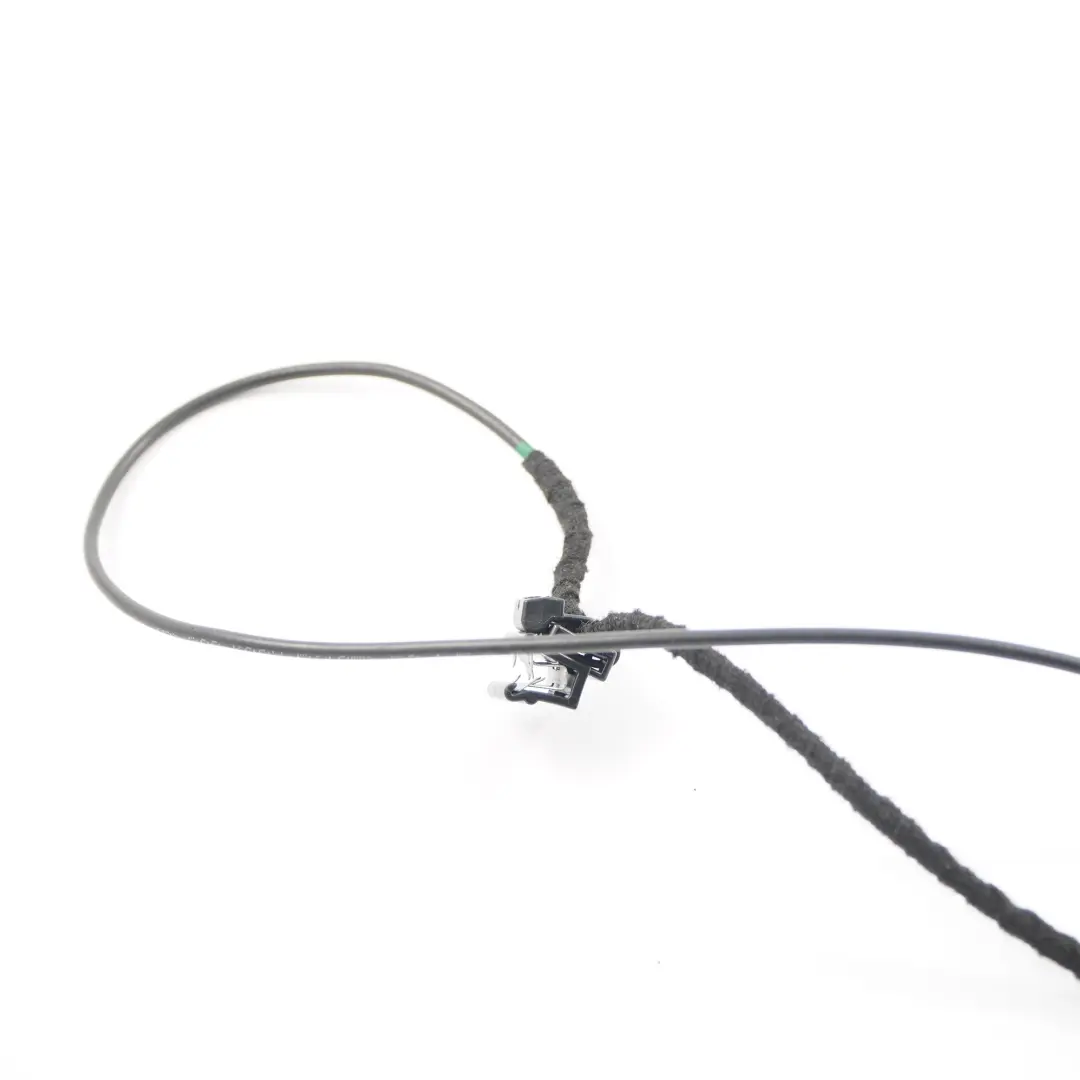 GPS Antenna Positionning System Module to Mercedes SLK R172 Roadster with Part number A1729057400 Mercedes SLK R172 Roadster GPS Antenna Positionning System Module - SKU A1729057400 - Part number A1729057400