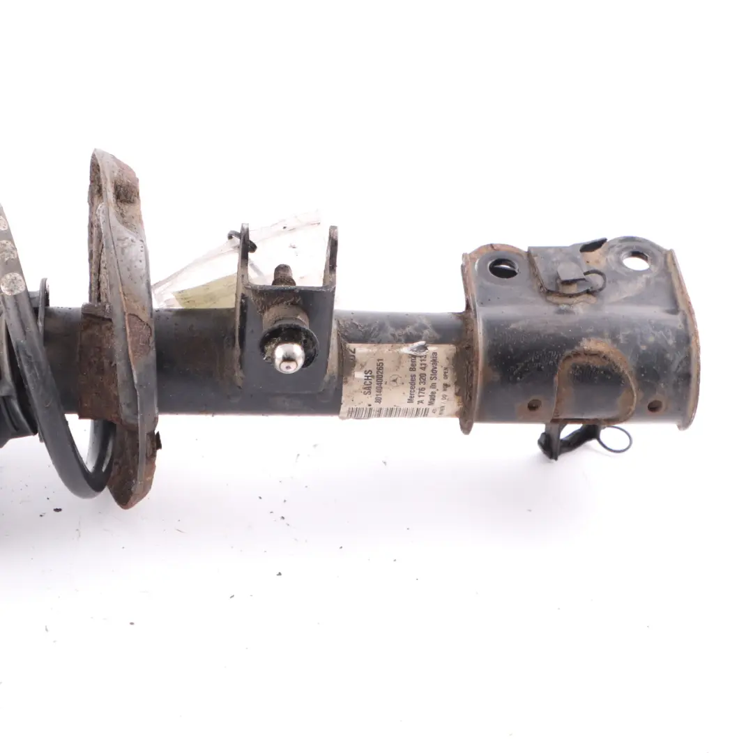 Federbein Vorne Links Federung Stoßdämpfer für Mercedes W176 mit Teilenummer A1763204113 Mercedes W176 Federbein Vorne Links Federung Stoßdämpfer - SKU A1763204113 - Teilenummer A1763204113