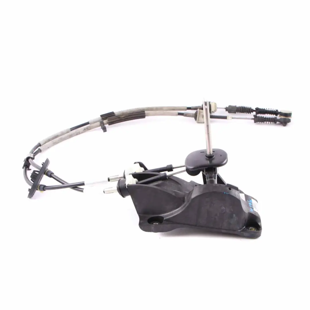 Mecanismo Cambio Marchas Caja Cambios Manual para Mercedes W176 C117 con número de pieza A1763602600 Mercedes W176 C117 Mecanismo Cambio Marchas Caja Cambios Manual - SKU A1763602600 - Número de pieza A1763602600