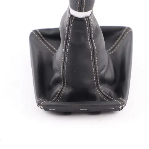 Schalthebel Schaltknauf 6-Gang Abdeckung Schwarz für Mercedes W176 mit Teilenummer A1763641210 Mercedes W176 Schalthebel Schaltknauf 6-Gang Abdeckung Schwarz - SKU A1763641210 - Teilenummer A1763641210