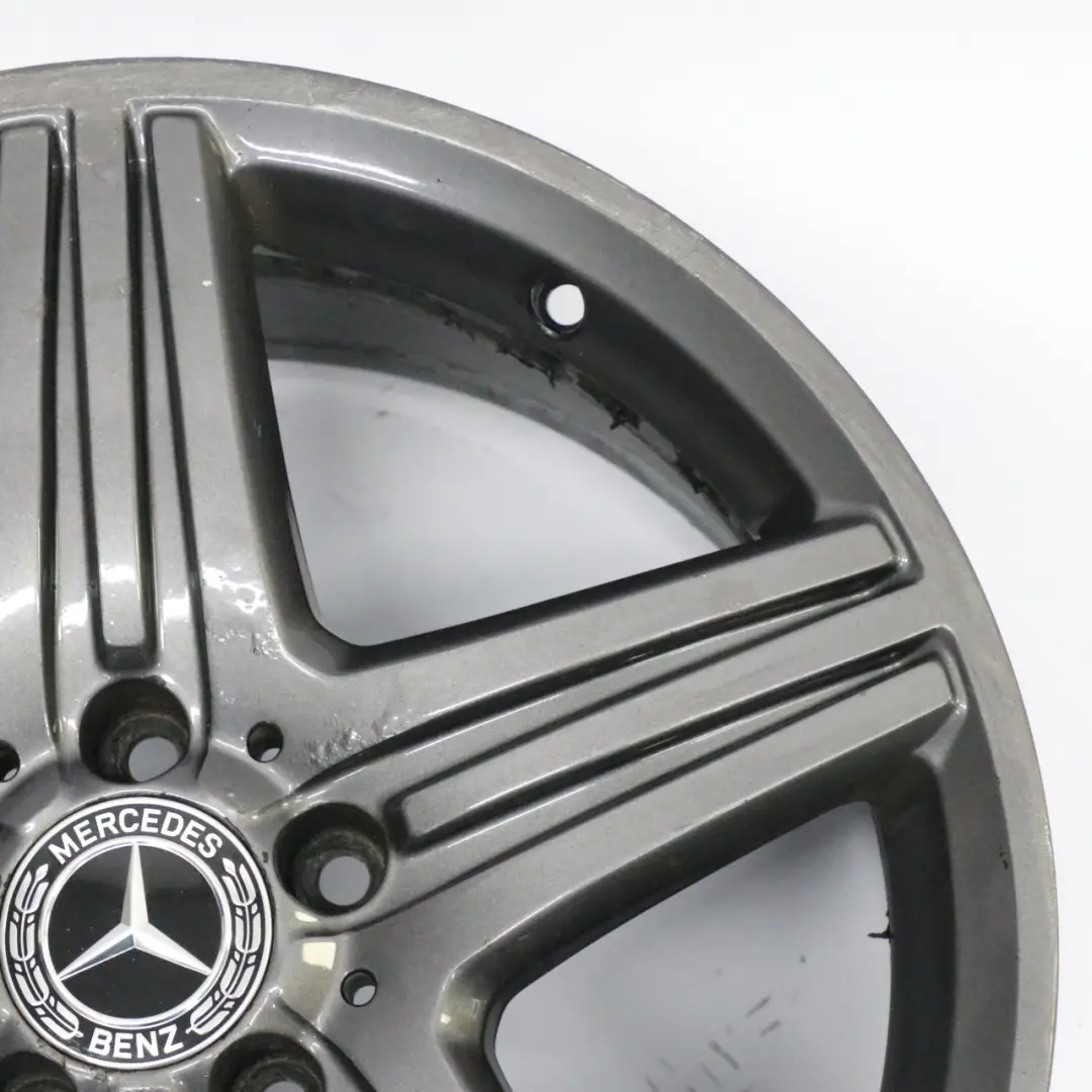 Grigio Cerchio in lega 18" 5 doppie razze ET:48 8J per Mercedes W176 AMG con numero di parte A1764010402 Mercedes W176 AMG Grigio Cerchio in lega 18" 5 doppie razze ET:48 8J - SKU A1764010402-1 - Numero di parte A1764010402