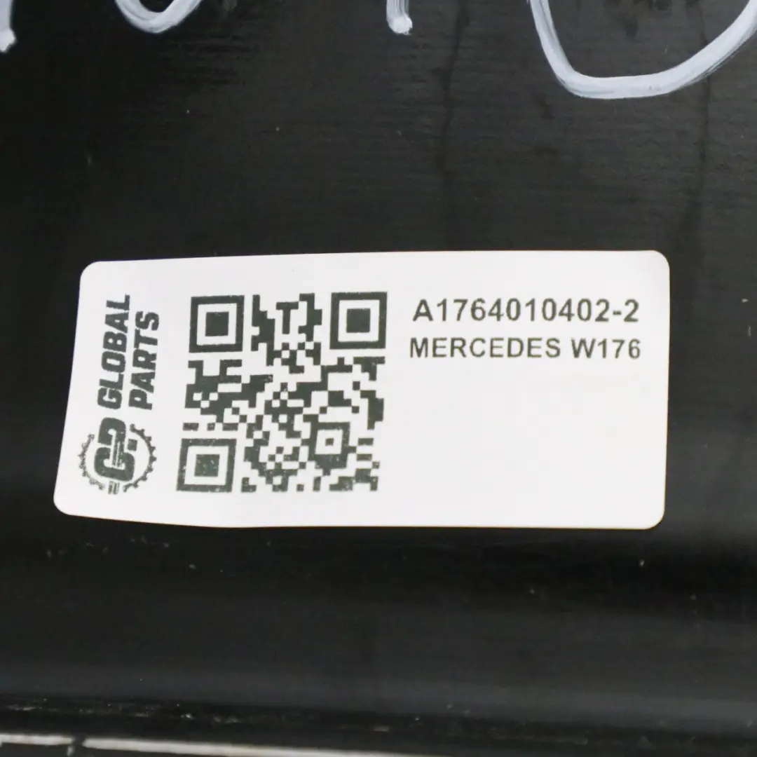 Grigio Cerchio in lega 18" 5 doppie razze ET:48 8J per Mercedes W176 AMG con numero di parte A1764010402 Mercedes W176 AMG Grigio Cerchio in lega 18" 5 doppie razze ET:48 8J - SKU A1764010402-2 - Numero di parte A1764010402