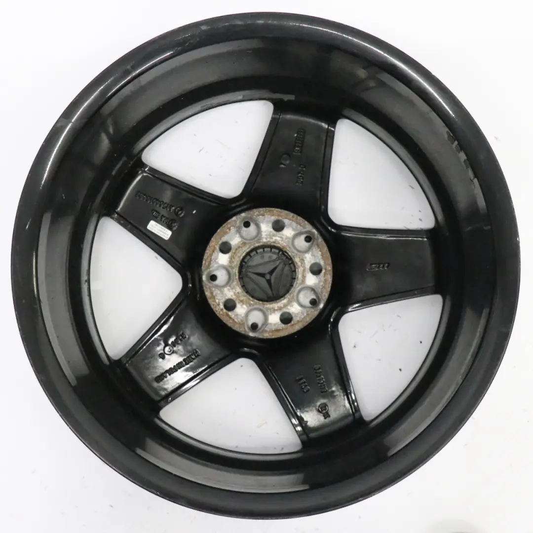 Llanta aleación gris Mercedes W176 AMG 18" 5 radios dobles ET:48 8J para con número de pieza A1764010402 Llanta aleación gris Mercedes W176 AMG 18" 5 radios dobles ET:48 8J - SKU A1764010402-2 - Número de pieza A1764010402