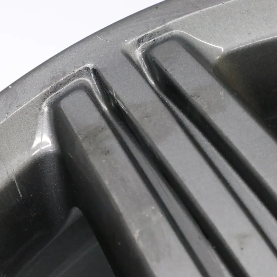 Grau Leicht metall felge 18" ET:48 8J für Mercedes W176 AMG mit Teilenummer A1764010402 Mercedes W176 AMG Grau Leicht metall felge 18" ET:48 8J - SKU A1764010402-2 - Teilenummer A1764010402