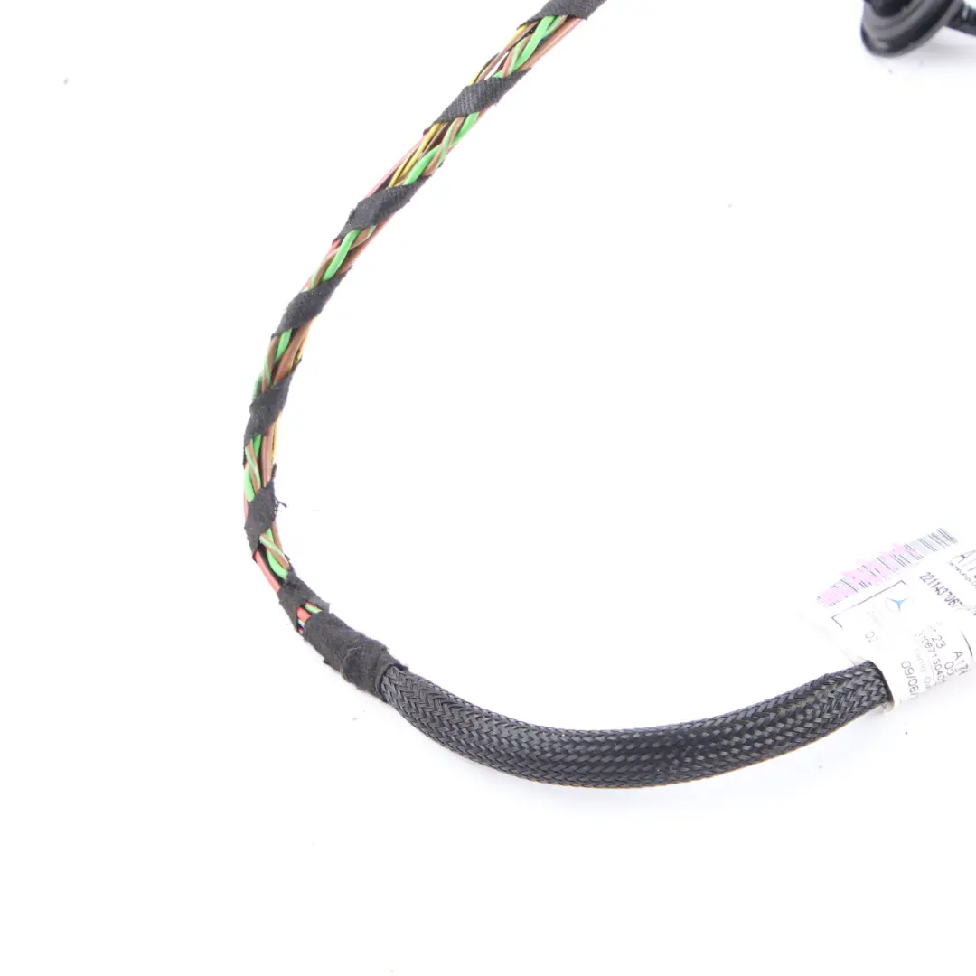 Door Cable Mercedes W176 Wiring Loom Front Left Door N/S to with Part number A1765401304 Door Cable Mercedes W176 Wiring Loom Front Left Door N/S - SKU A1765401304 - Part number A1765401304