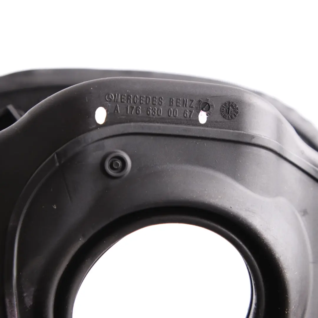 Carburante Coperchio coperchio serbatoio Recesso tappo per Mercedes W176 con numero di parte A1766300067 Mercedes W176 Carburante Coperchio coperchio serbatoio Recesso tappo - SKU A1766300067 - Numero di parte A1766300067